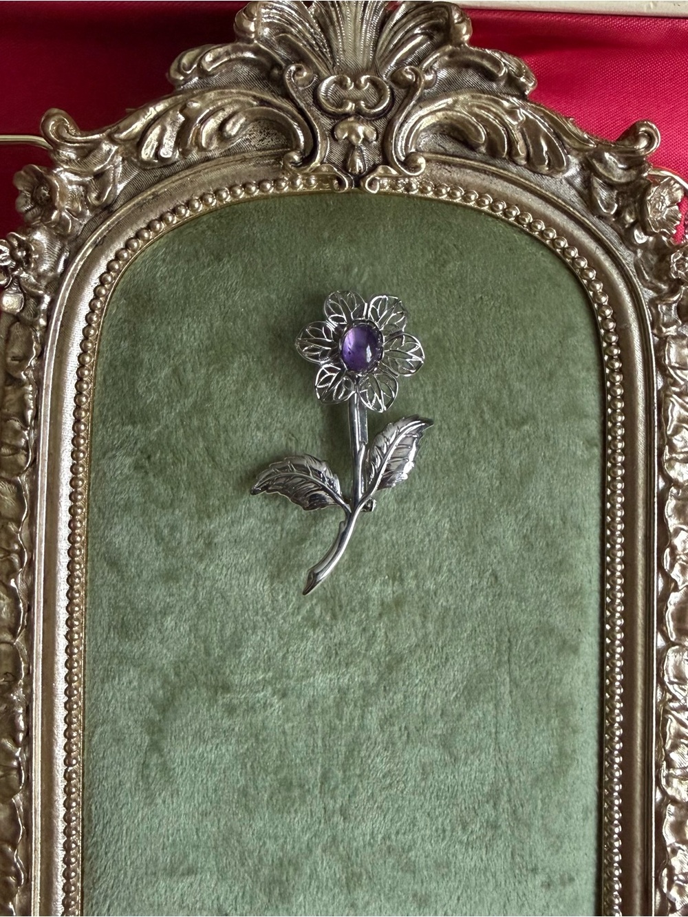 Vtg Silver Tone Filigree Flower Brooch Purple Amethyst Glass Cabochon Stem Pin